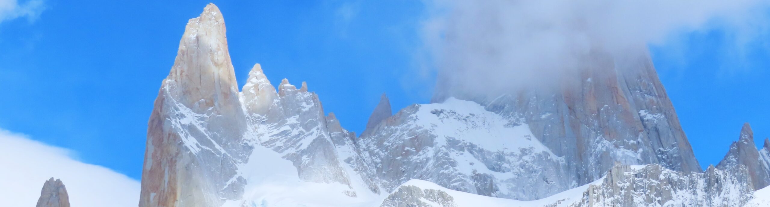 Laguna de los Tres and the Base of the Towers: which hike is easier?